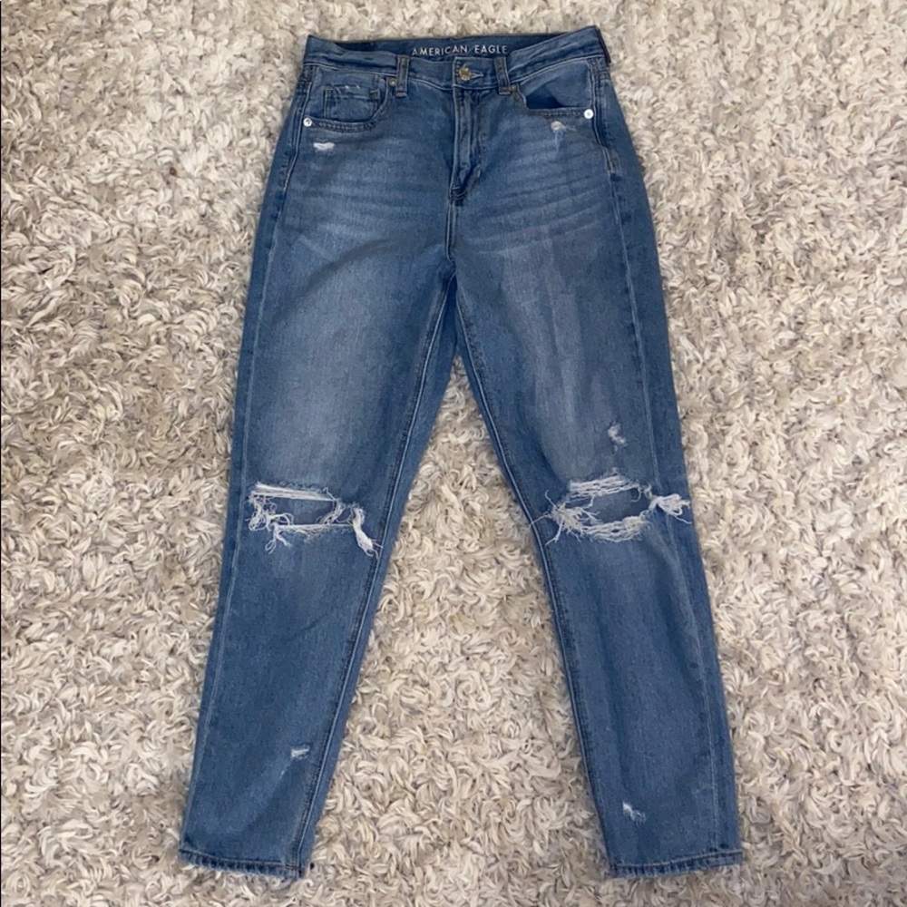American eagle high waisted mom jeans